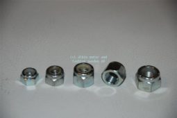 Zelfborgende moer 3/8 UNC